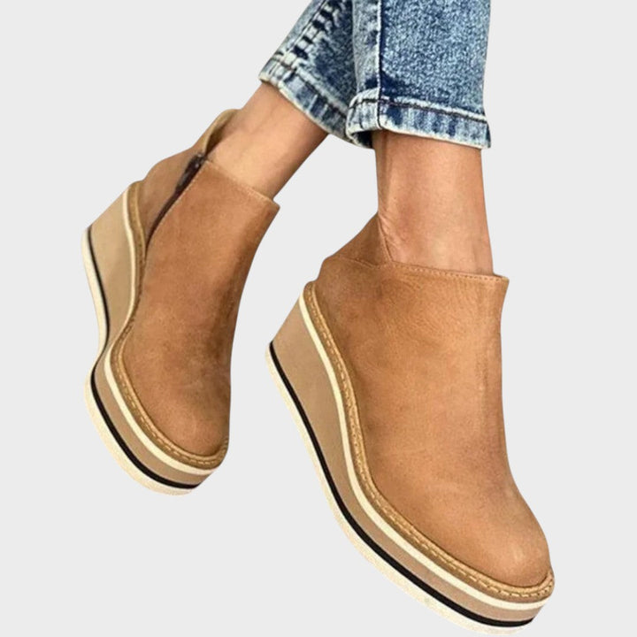 Vina | Leather Ankle Boots with Platform