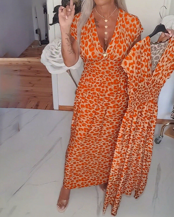 Katarina │ Elegant Leopard Print Dress with V-Neck