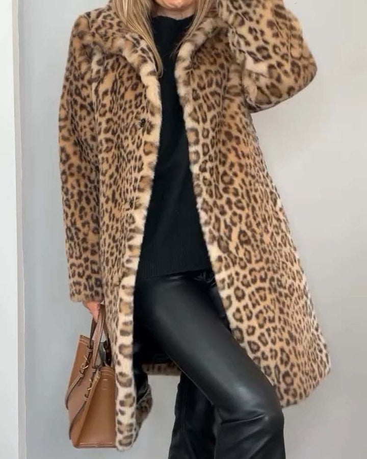 Letizia │ Elegant Leopard Coat