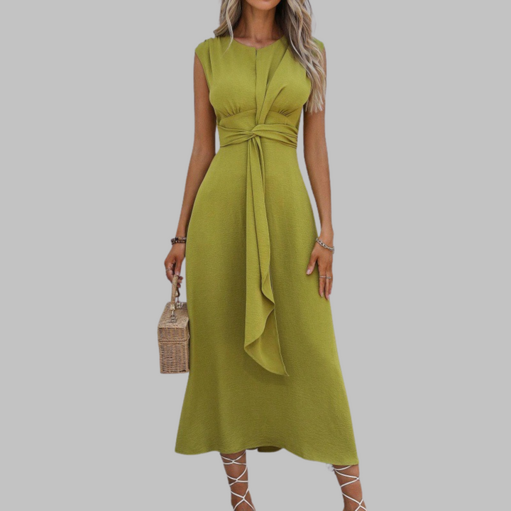 Ravelle │ Elegant Sleeveless Round Neck Maxi Dress