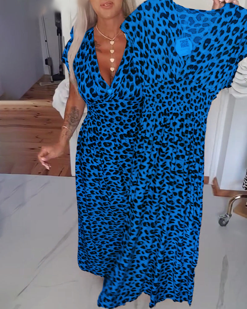 Katarina │ Elegant Leopard Print Dress with V-Neck