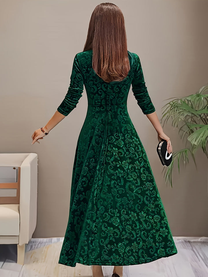 Daphne | Elegant Velvet Dress