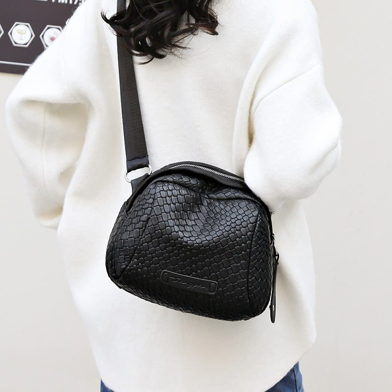 Soleil │ Chic Lightweight Shell Crossbody Bag