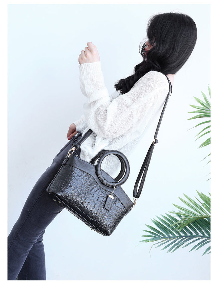 Octavia │ Classic Everyday Handbag