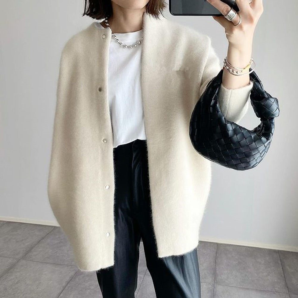 Chloé | Elegant Cardigan