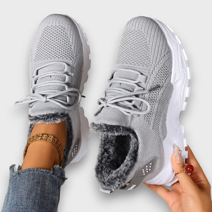 Mackenzie | Cozy Lace-Up Winter Sneakers