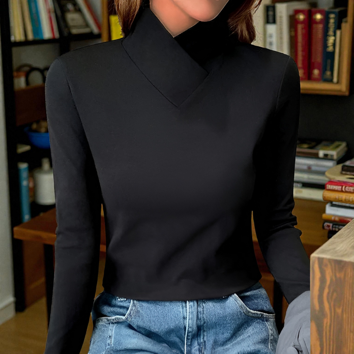 Susan | Elegant Turtleneck