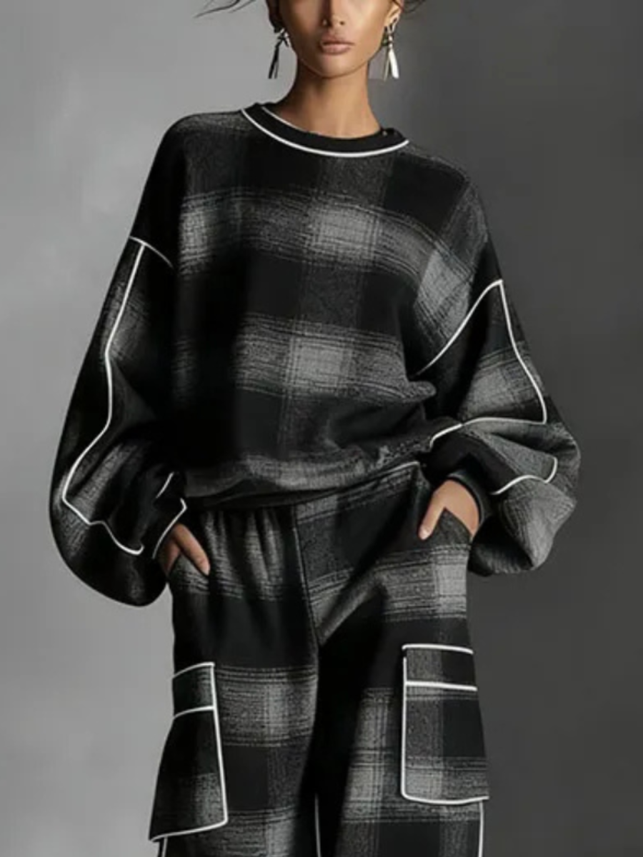 Paoletta │ Elegant Striped Two-Piece Set