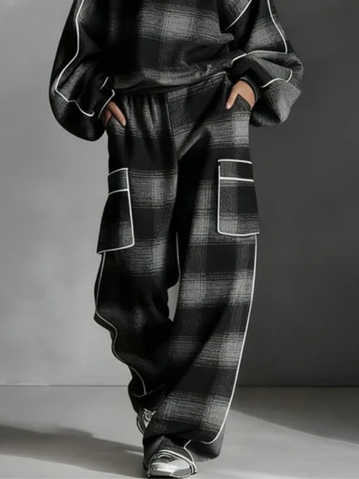 Paoletta │ Elegant Striped Two-Piece Set