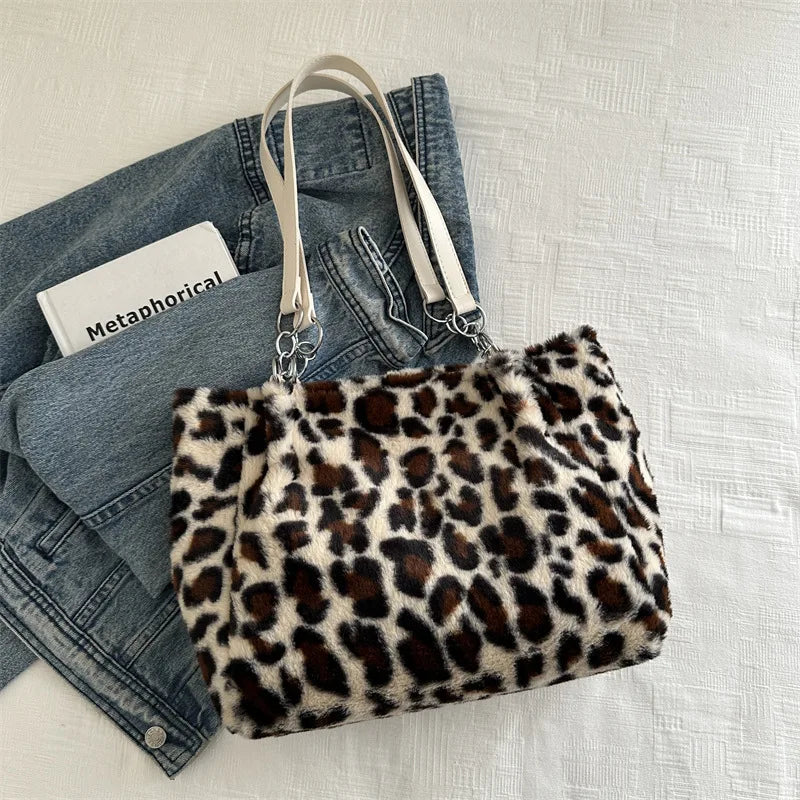 Olive | Faux Fur Tote Bag in Animal Print