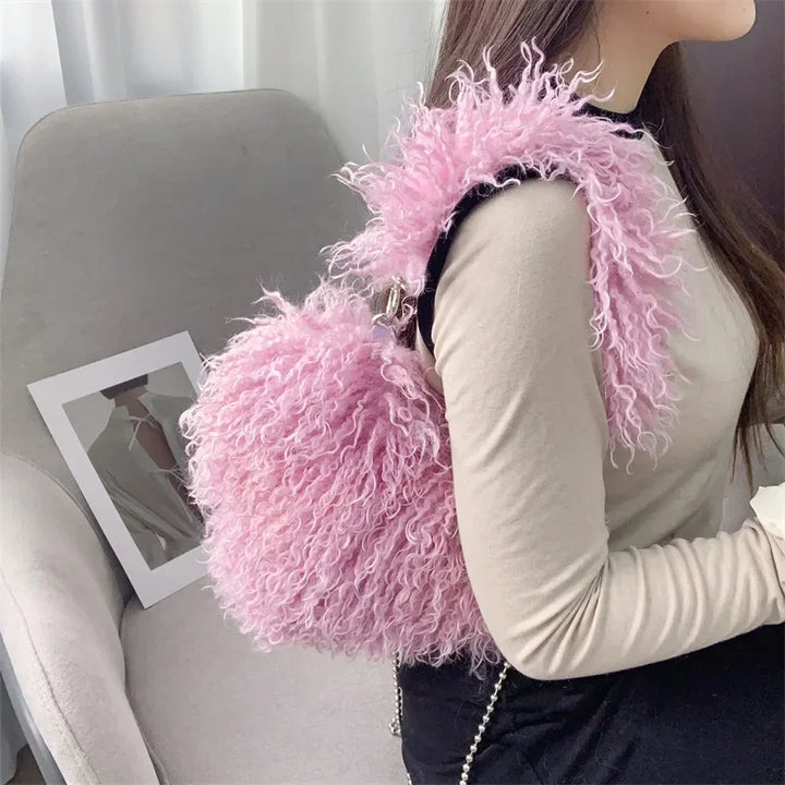 Amélie | Heart Plush Shoulder Bag