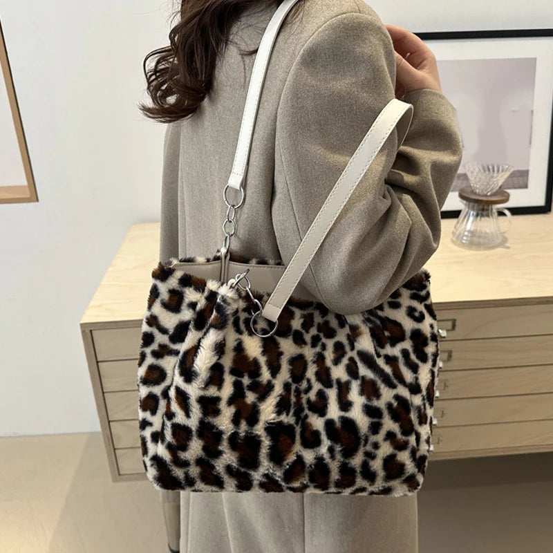 Olive | Faux Fur Tote Bag in Animal Print