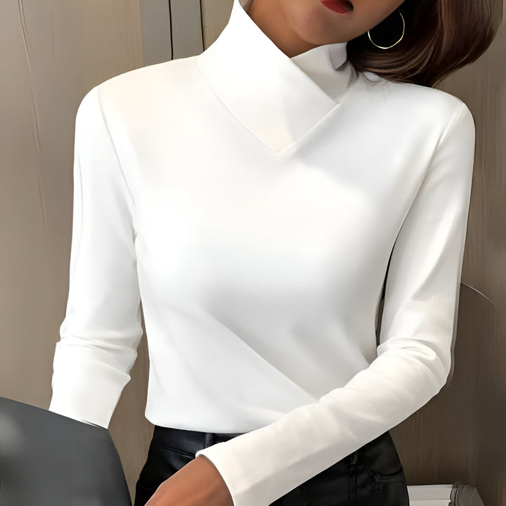 Susan | Elegant Turtleneck
