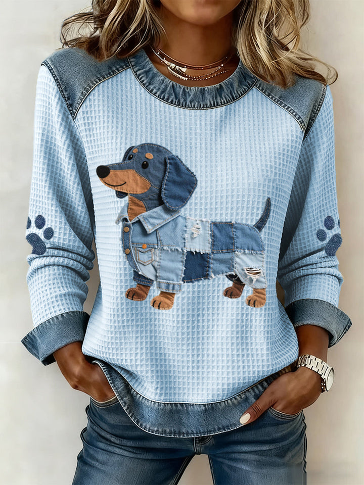 Julia | Charming dachshund with denim patchwork