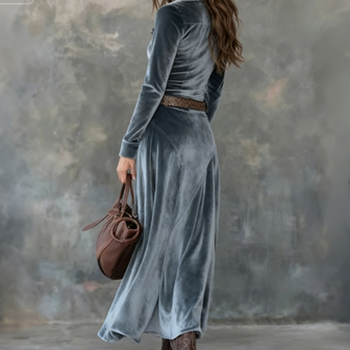 Joann | Elegant Figure-Flattering Maxi Dress