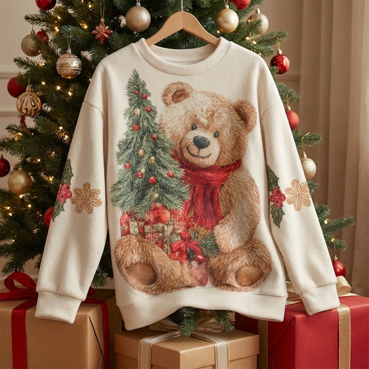 Eve | Cozy Christmas Sweater with Bear & Tree Design